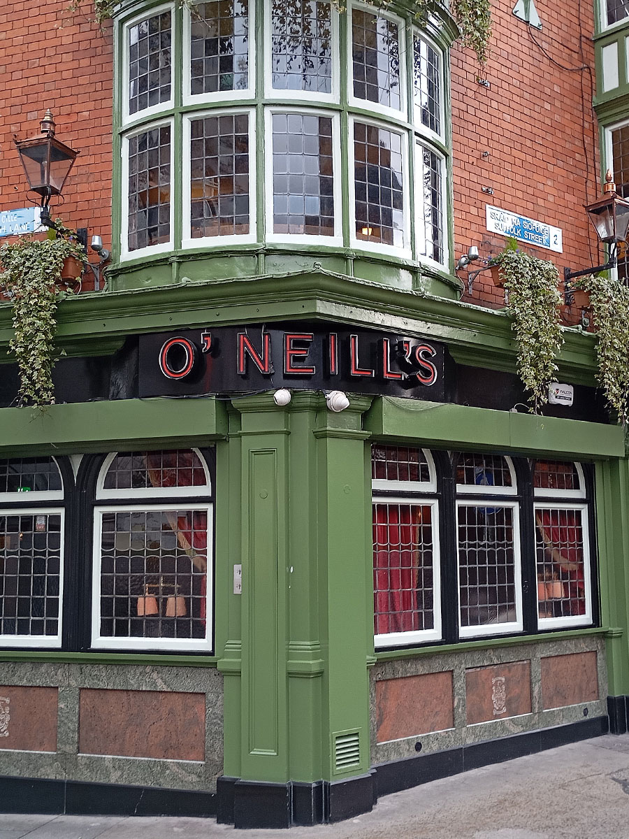 O Neils Pub is one of our stops when the need arises on private tour with local guide David of Dublin Walkabout Tours